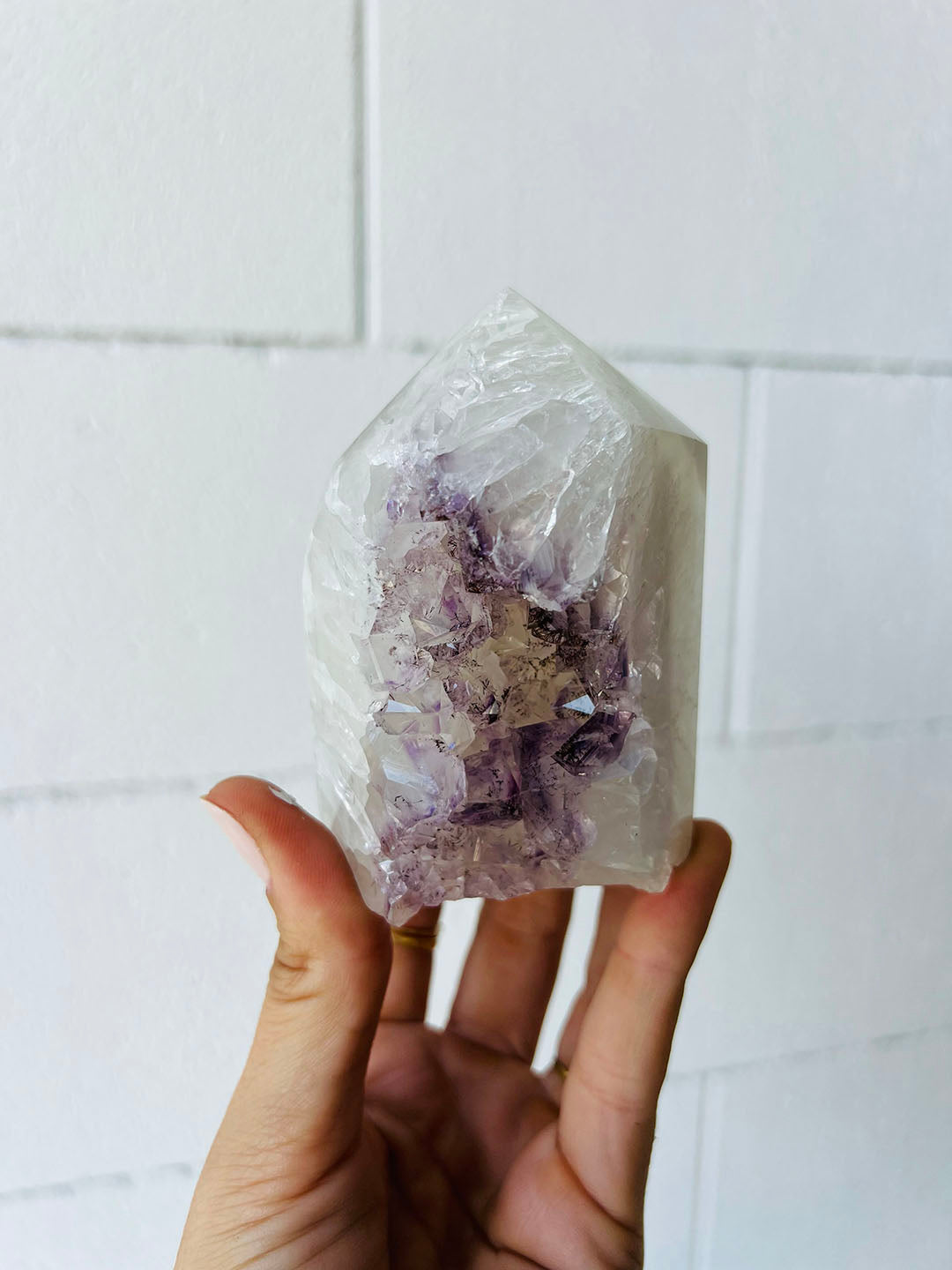 Amethyst with Agate Point