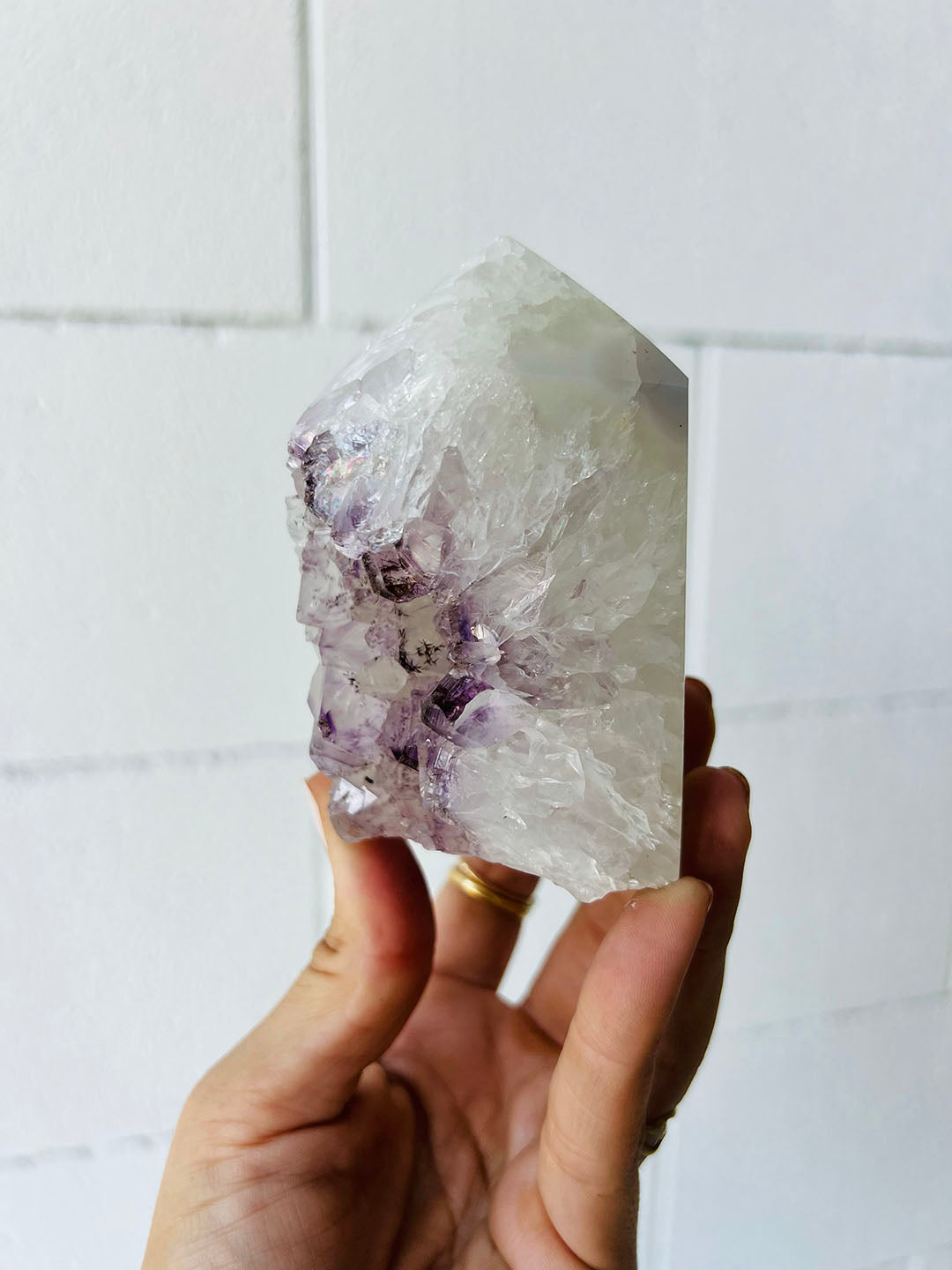 Amethyst with Agate Point