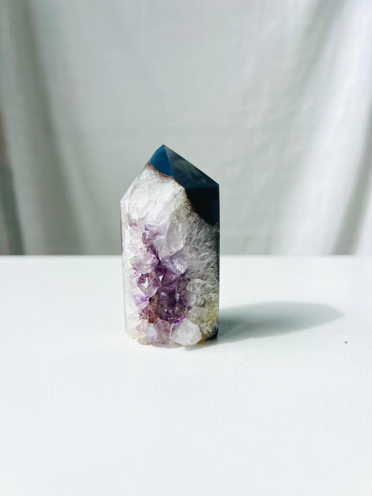 Amethyst with Agate Point